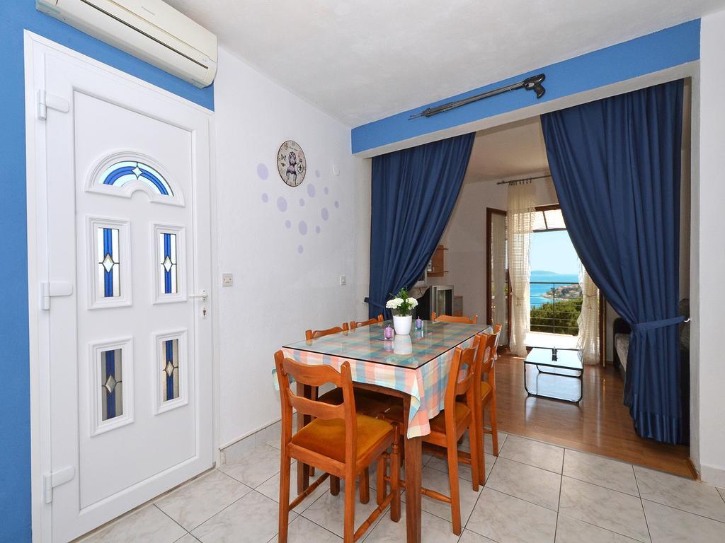 Sea View Apartment Trogir Buitenkant foto